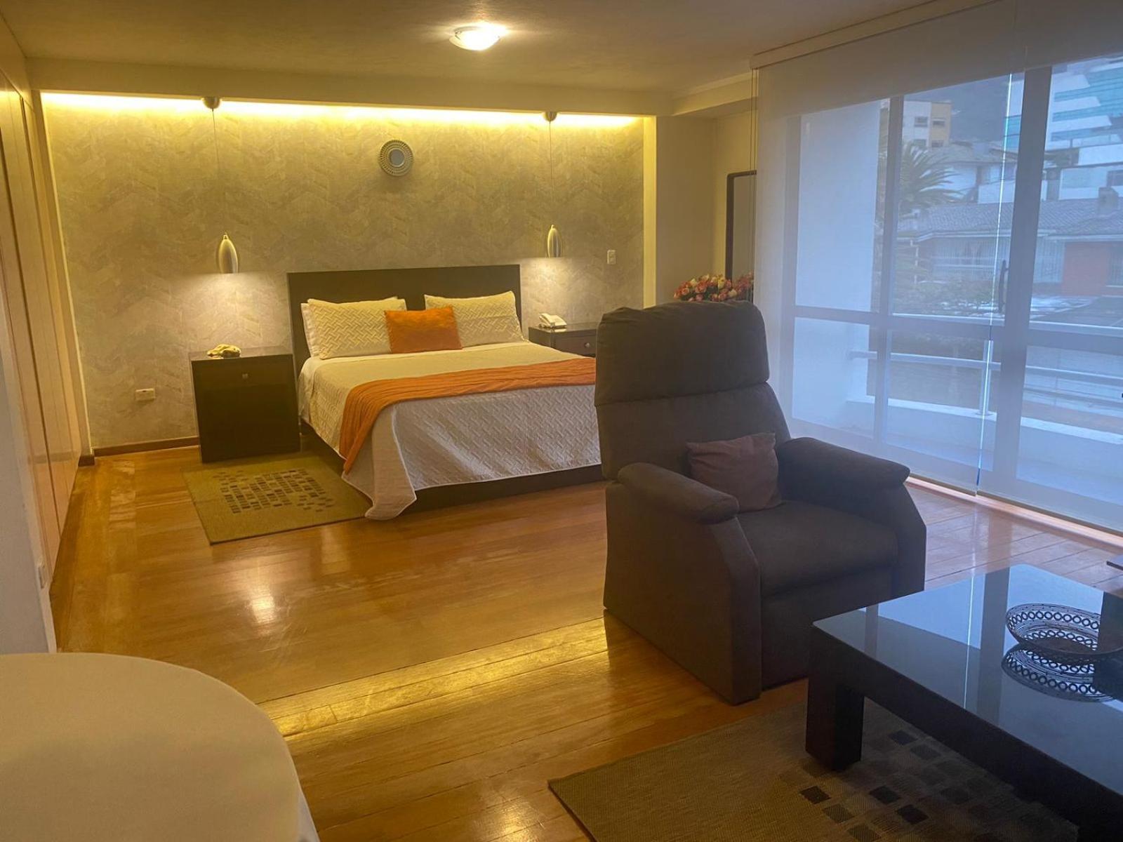 Suites Metropoli Quito Eksteriør bilde