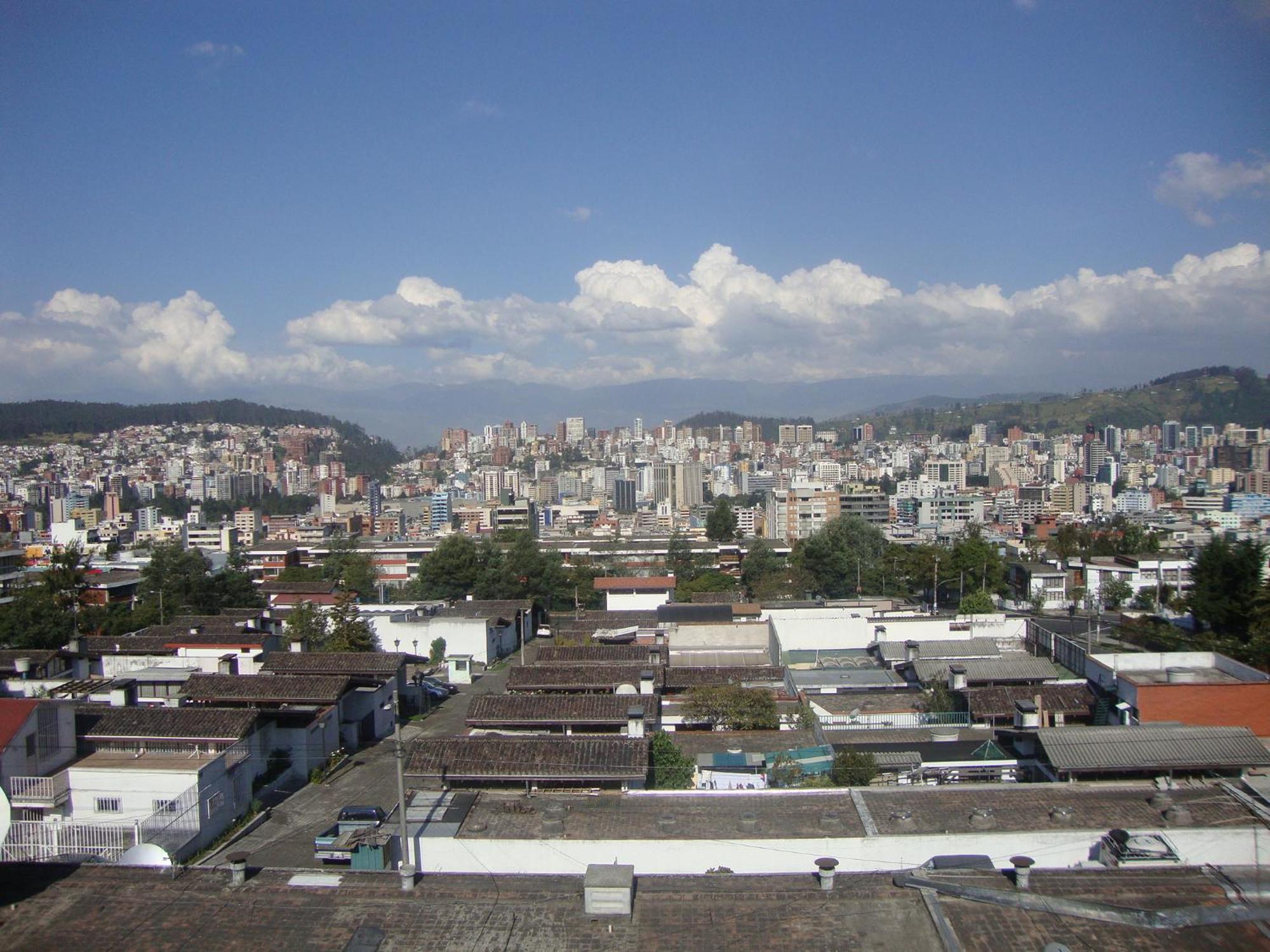 Suites Metropoli Quito Eksteriør bilde