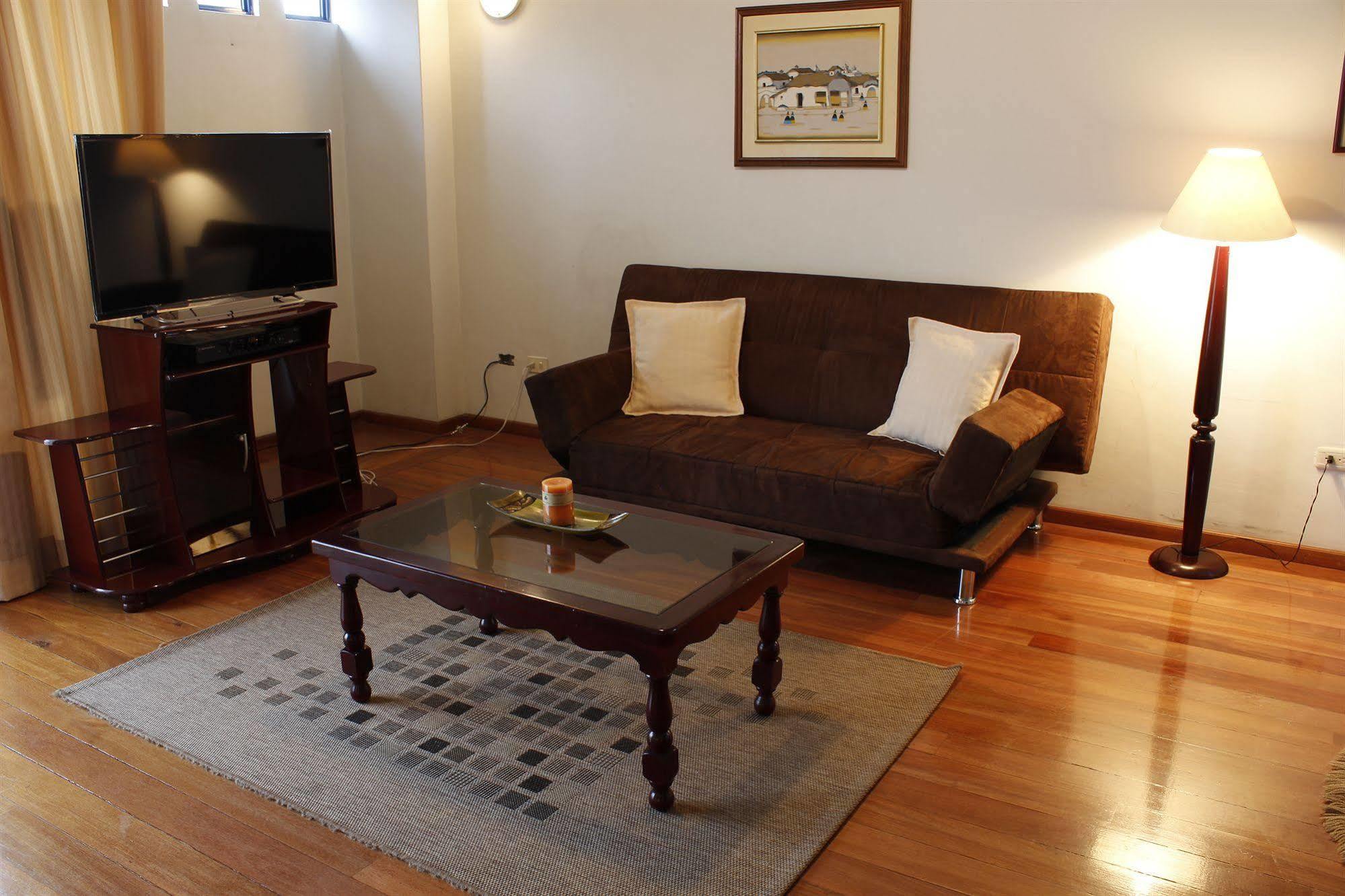 Suites Metropoli Quito Eksteriør bilde